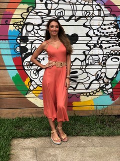 Patrícia Poeta feet photo thumbnail