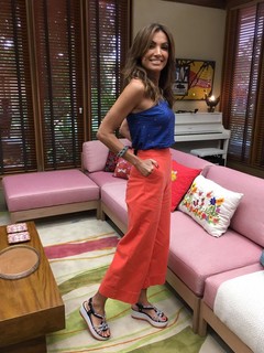 Patrícia Poeta feet photo thumbnail