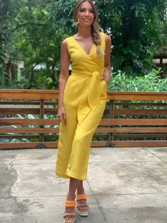 Patrícia Poeta feet photo thumbnail