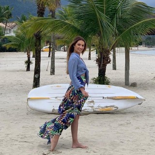 Patrícia Poeta feet photo thumbnail