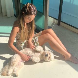 Patrícia Poeta feet photo thumbnail