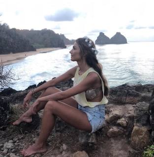 Patrícia Poeta feet photo thumbnail