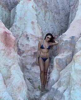 Patrícia Poeta feet photo thumbnail