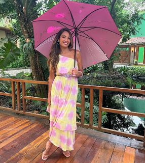 Patrícia Poeta feet photo thumbnail