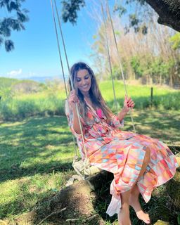 Patrícia Poeta feet photo thumbnail