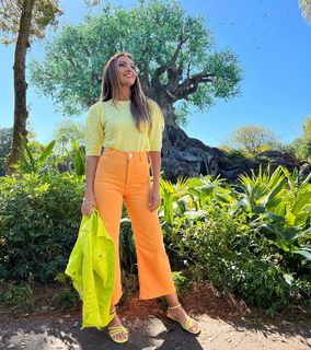 Patrícia Poeta feet photo thumbnail