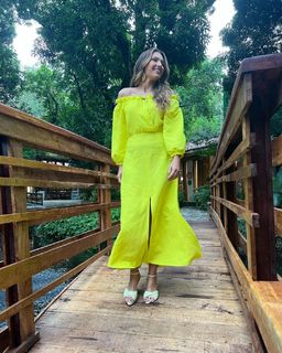 Patrícia Poeta feet photo thumbnail