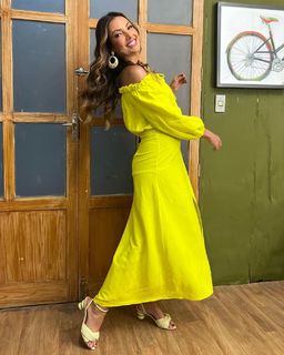 Patrícia Poeta feet photo thumbnail