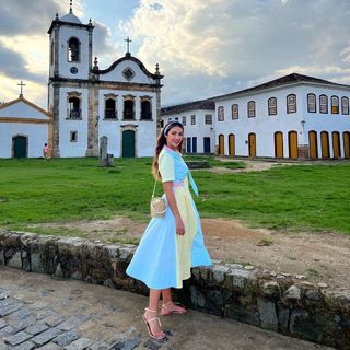 Patrícia Poeta feet photo thumbnail