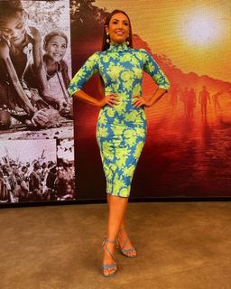 Patrícia Poeta feet photo thumbnail