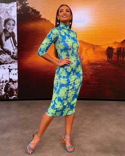 Patrícia Poeta feet photo thumbnail