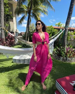 Patrícia Poeta feet photo thumbnail