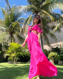 Patrícia Poeta feet photo thumbnail