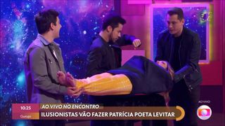 Patrícia Poeta feet photo thumbnail