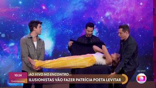 Patrícia Poeta feet photo thumbnail