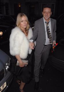 Patsy Kensit feet photo thumbnail