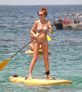 Patsy Palmer feet photo thumbnail