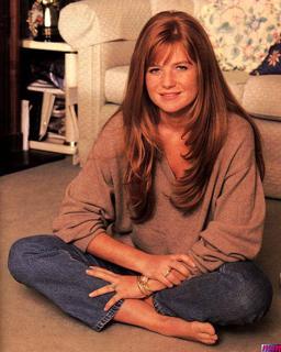 Patsy Palmer feet photo thumbnail