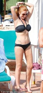 Patsy Palmer feet photo thumbnail