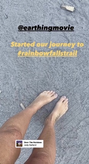 Patsy Palmer feet photo thumbnail