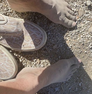 Patsy Palmer feet photo thumbnail