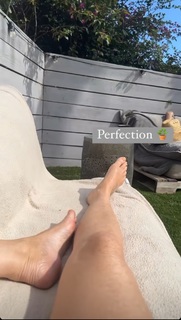 Patsy Palmer feet photo thumbnail