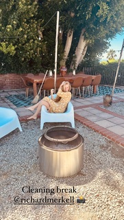 Patsy Palmer feet photo thumbnail