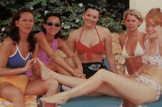Patsy Palmer feet photo thumbnail