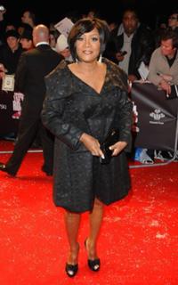 Patti LaBelle feet photo 18