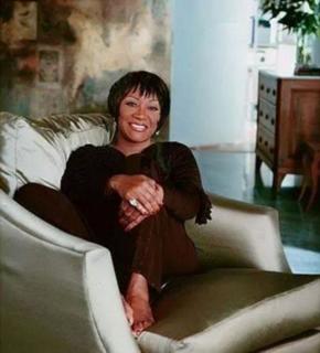 Patti LaBelle feet photo 15