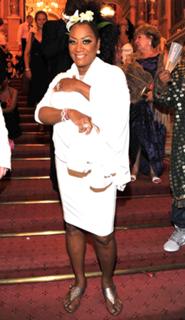 Patti LaBelle feet photo 14