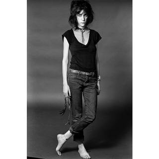 Patti Smith feet photo 3