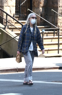 Patti Smith feet photo 16
