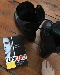 Patti Smith feet photo 1