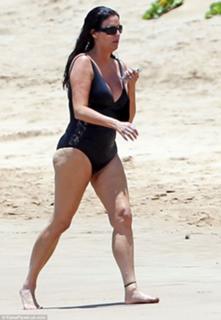 Patti Stanger feet photo 18