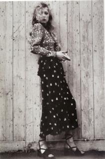 Pattie Boyd feet photo 7