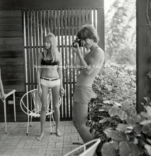 Pattie Boyd feet photo 18
