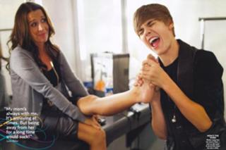 Pattie Mallette feet photo 3