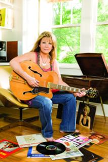 Patty Loveless feet photo 1