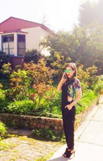 Paty Cantú feet photo thumbnail