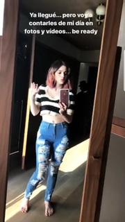 Paty Cantú feet photo thumbnail