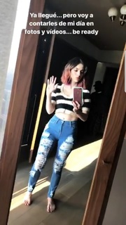 Paty Cantú feet photo thumbnail