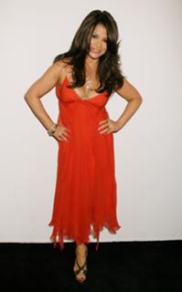 Paula Abdul feet photo thumbnail