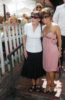 Paula Abdul feet photo thumbnail