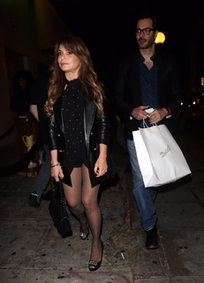 Paula Abdul feet photo thumbnail