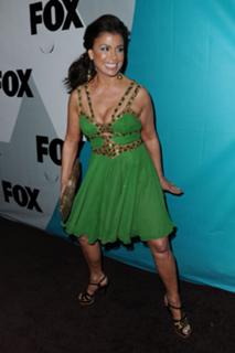 Paula Abdul feet photo thumbnail