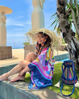 Paula Abdul feet photo 1
