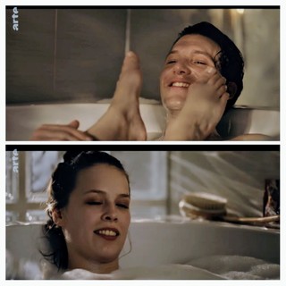 Paula Beer feet photo 1