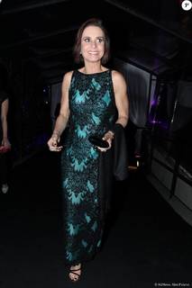 Paula Burlamaqui feet photo 8