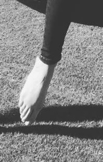 Paula Chaves feet photo thumbnail